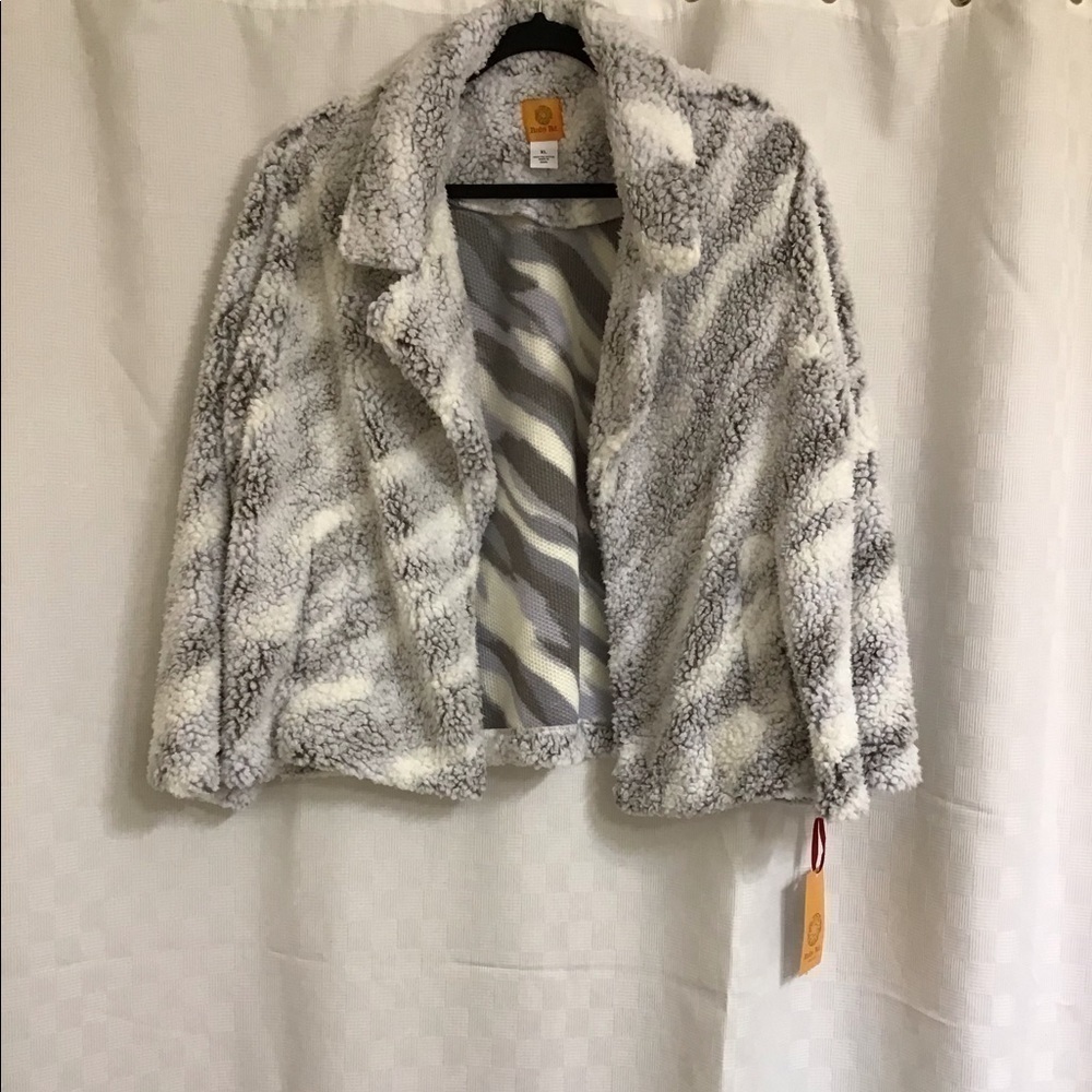 Ruby Rd fuzzy jacket - Picture 2 of 4